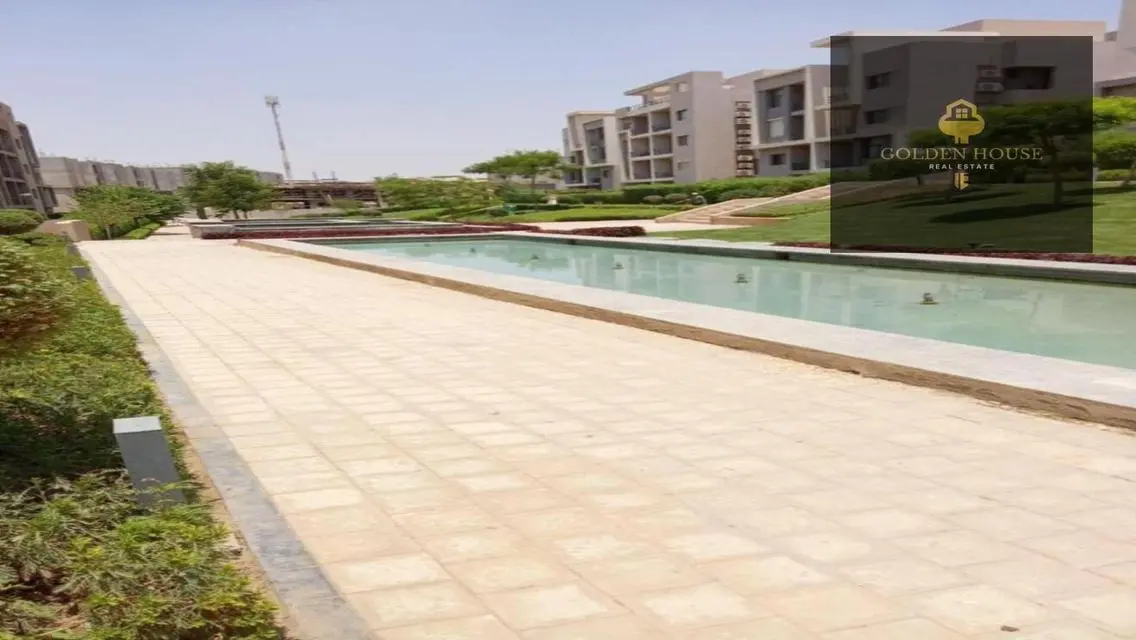 3-Bedroom Apartment in Golden Square