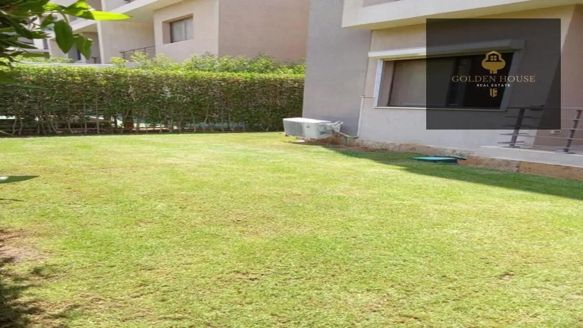 3-Bedroom Apartment in Golden Square