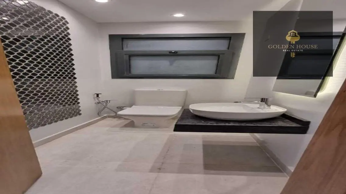 Luxury 2 Bedroom Apartment for Sale