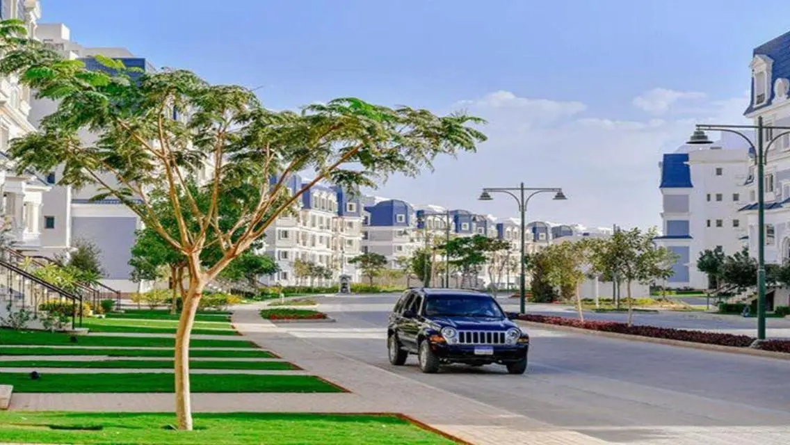 شقة فاخرة للبيع بمساحة 243 متر