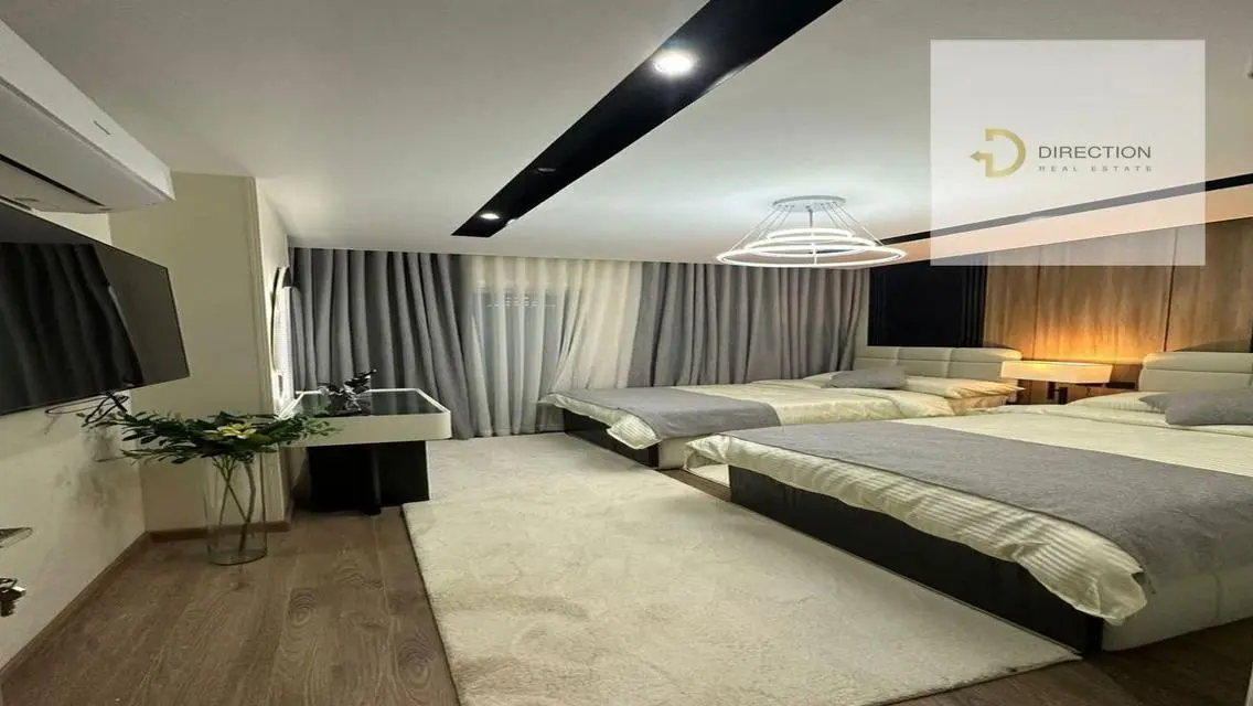 Luxury Property with Private Garden and Pool