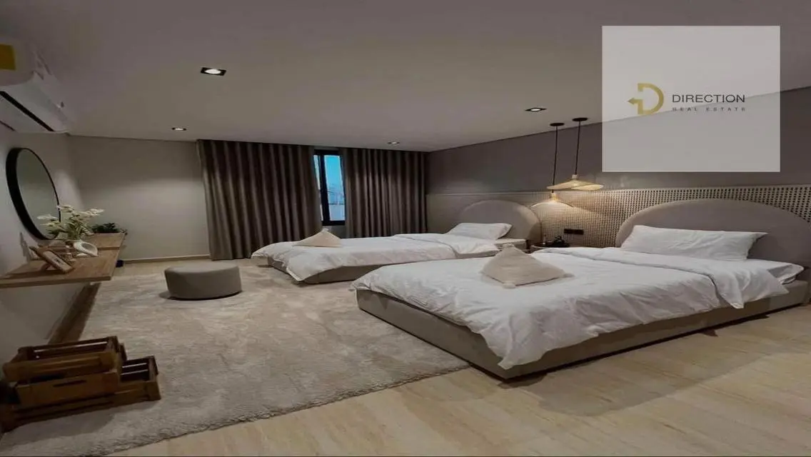 Luxury Property with Private Garden and Pool
