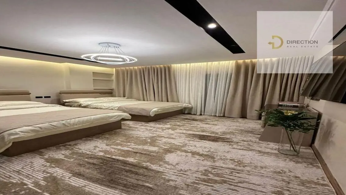 Luxury Property with Private Garden and Pool
