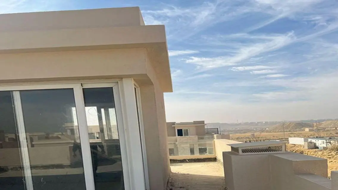 فيلا فاخرة للبيع بمساحة مرتفعة