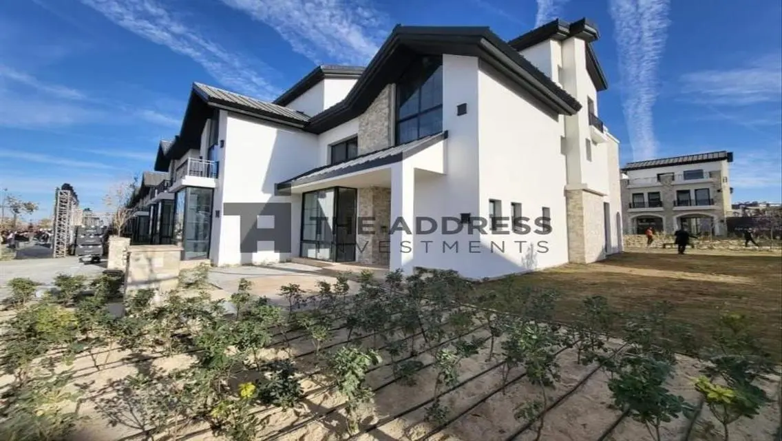 Luxury Villa with Expansive Living Space in The MarQ AUC