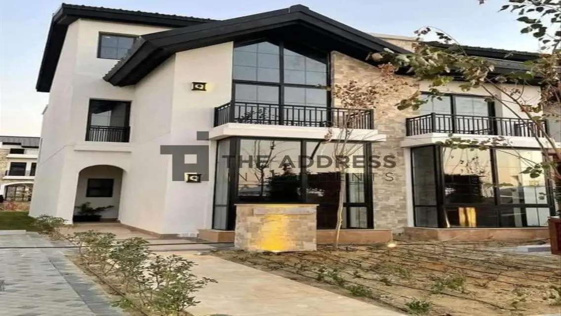Luxury Villa with Expansive Living Space in The MarQ AUC