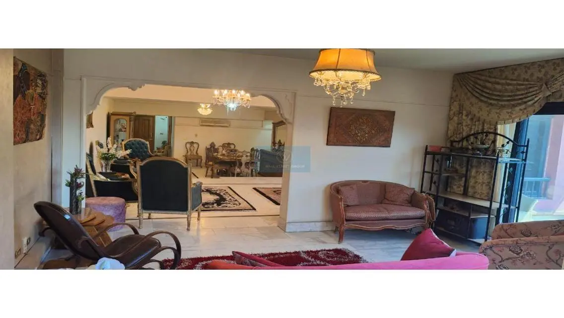 Exclusive Luxury Apartment in the Heart of the City