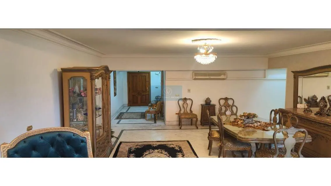 Exclusive Luxury Apartment in the Heart of the City