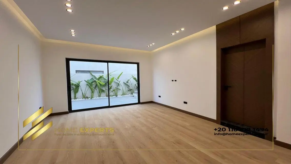 Luxury Villa for Sale - 220 sqm in a Prime Location