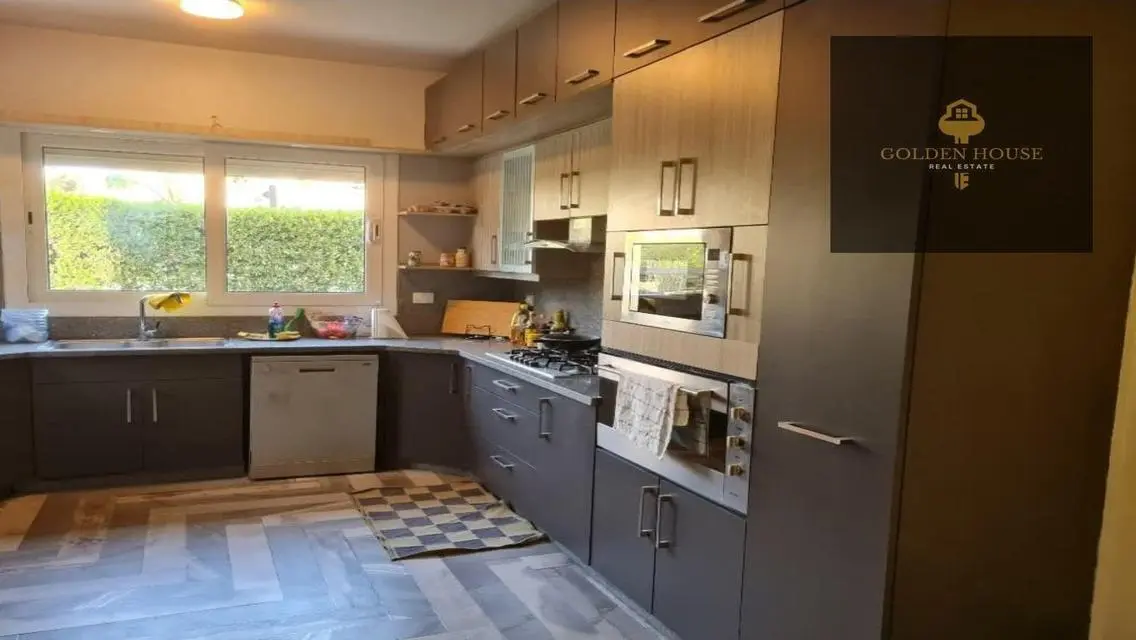 Luxury Villa for Sale in the Heart of the City