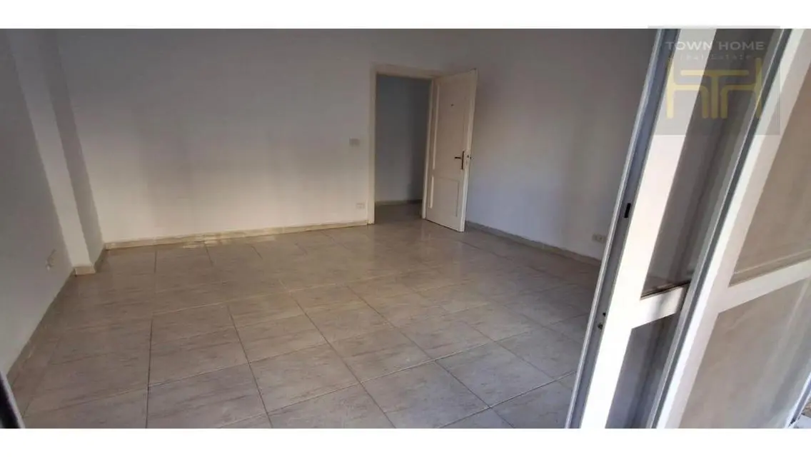Stunning 3-B1 Apartment for Rent