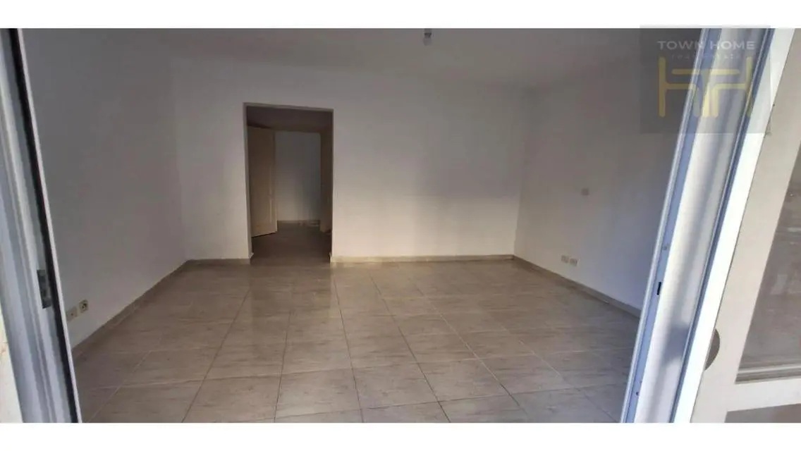 Stunning 3-B1 Apartment for Rent