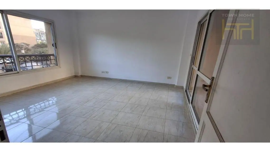 Stunning 3-B1 Apartment for Rent