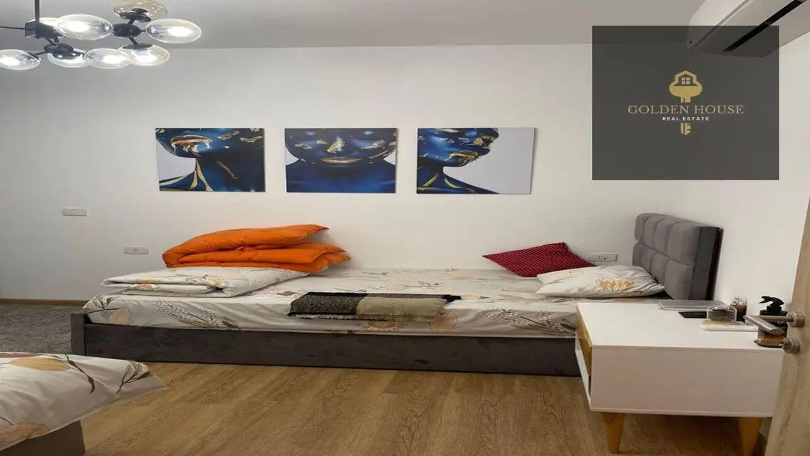 Modern Apartment with Shared Pool and Great View