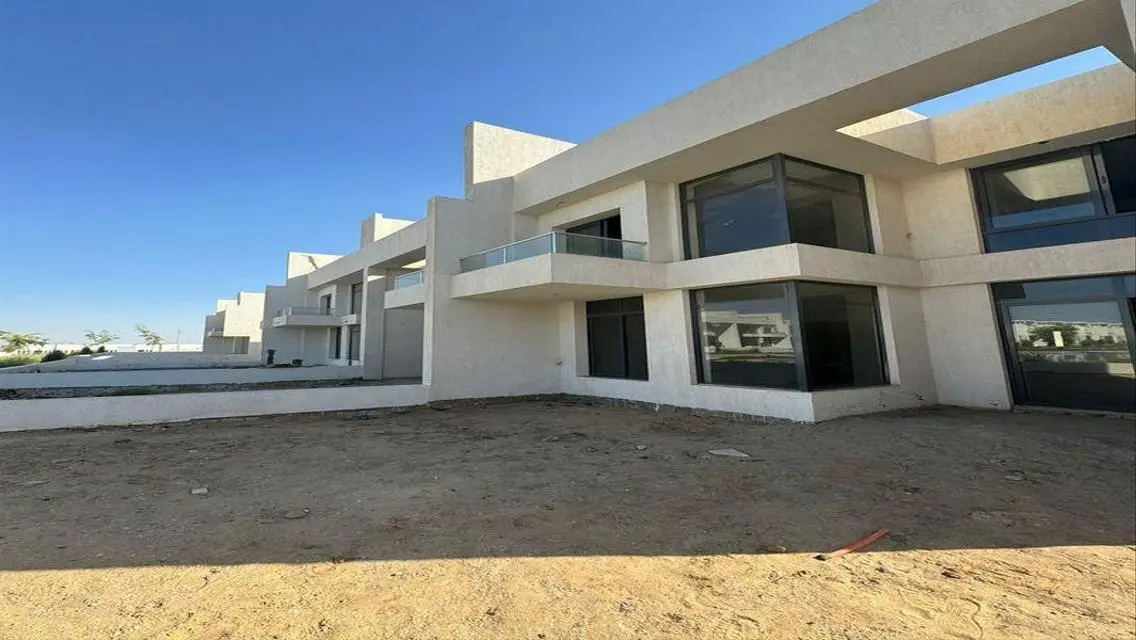 Luxury Villa for Sale in El Sheikh Zayed