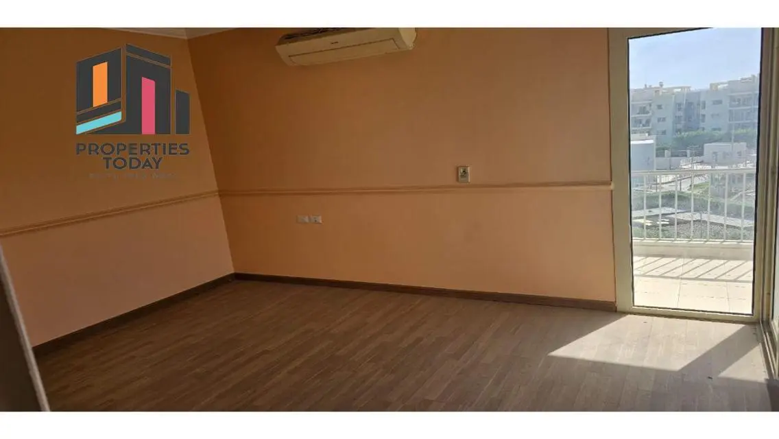 Luxury Apartment in the Heart of the City with All Amenities