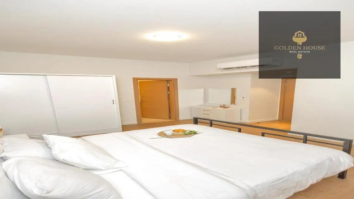 Luxury Apartment with Balcony and Shared Pool