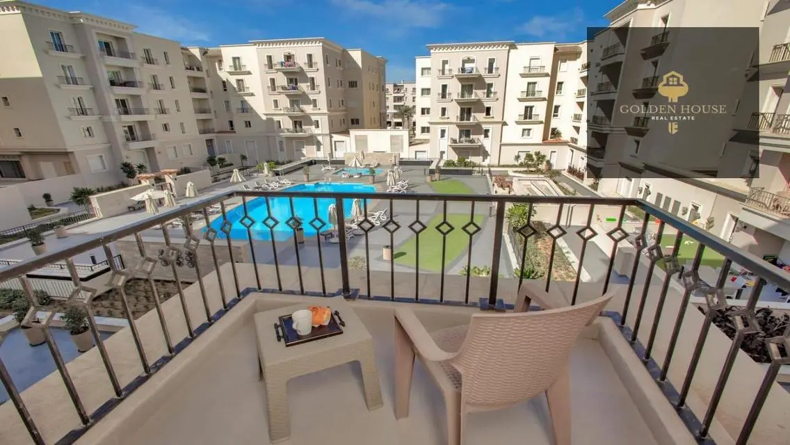Luxury Apartment with Balcony and Shared Pool