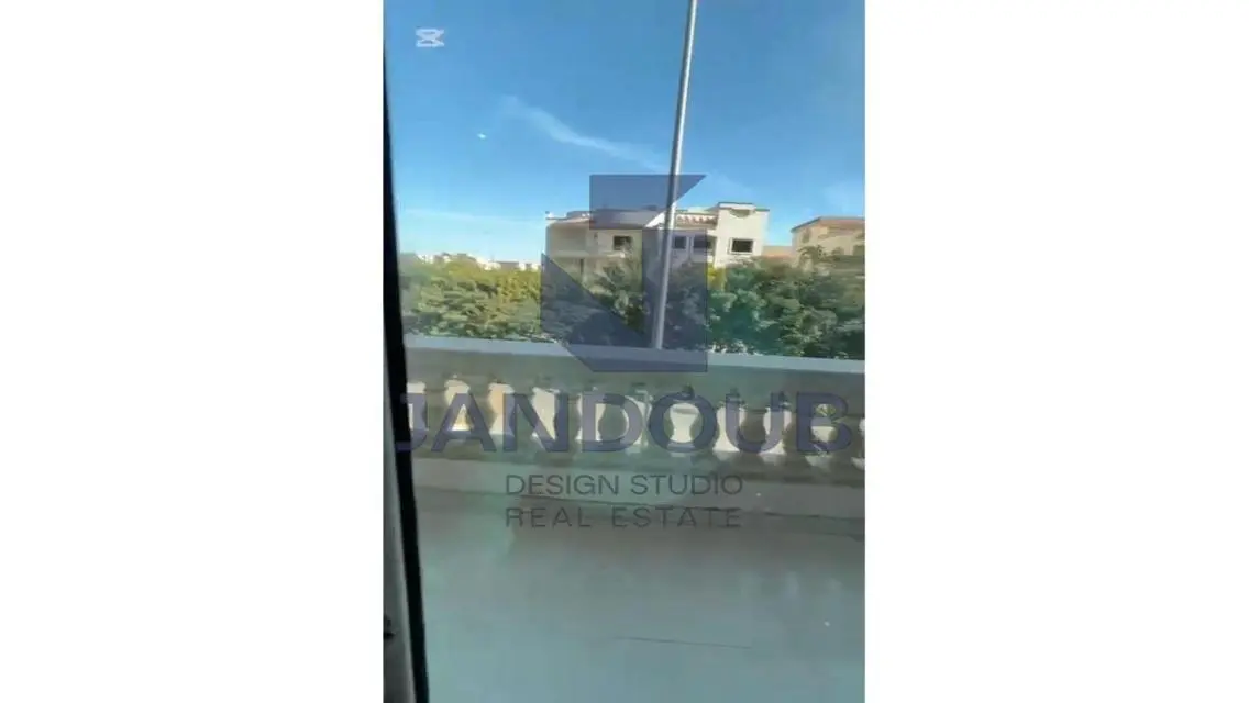شقة رائعة للإيجار بتصميم متميز