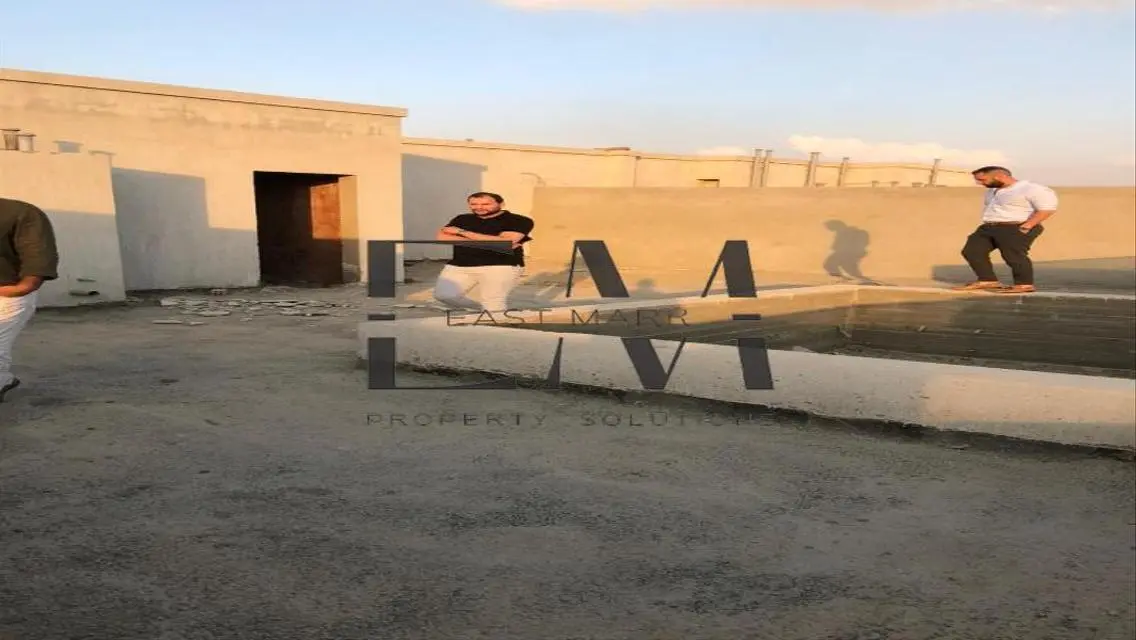 شقة فاخرة للبيع بمساحة واسعة