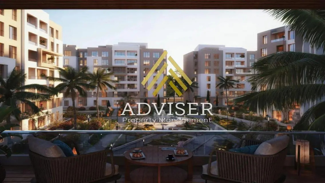 Luxurious Apartment with 10 Rooms and Shared Garden