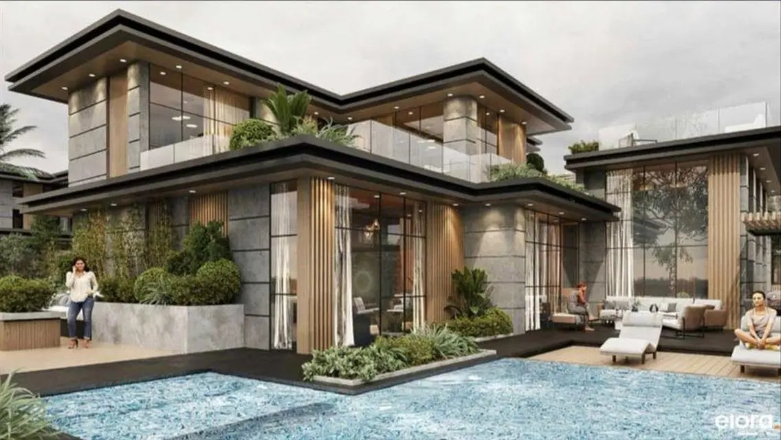 Luxurious Apartment Overlooking a Landmark in the Heart of the City