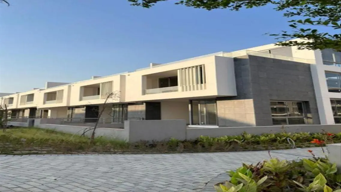 Exceptional Apartment in October - 174 sqm