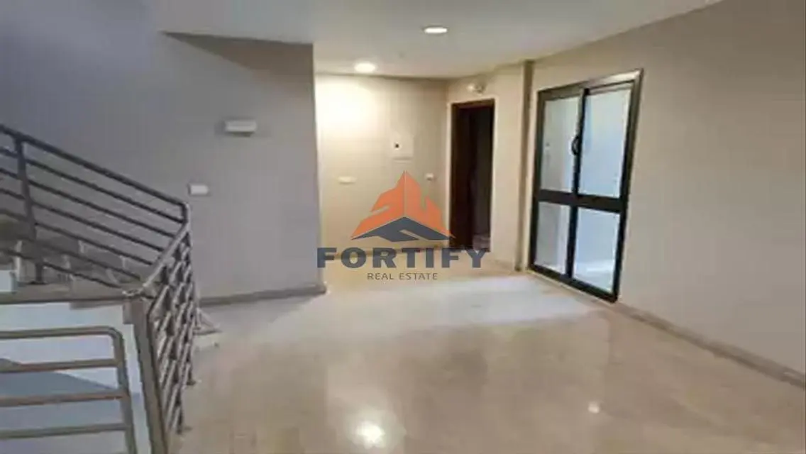 شقق The V Residence الفاخرة في Palm Hills