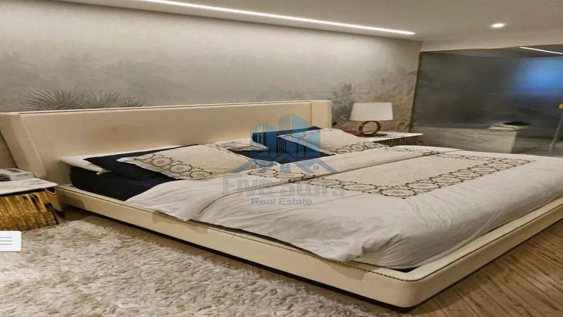Twin House for Sale in Palm Extension 490 m²