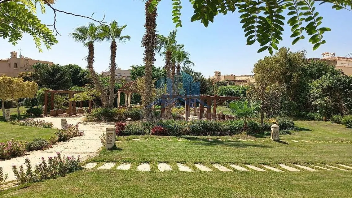 Twin House for Sale in Palm Extension 490 m²