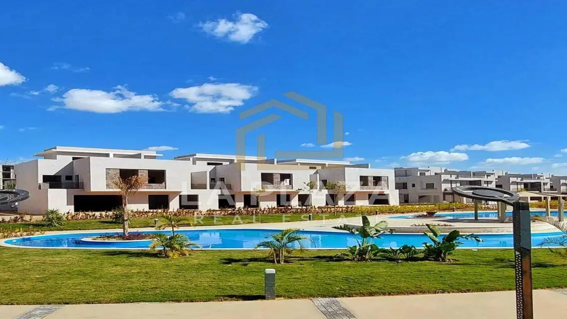 Luxury Villa for Sale with Spacious Layout in Prime Location