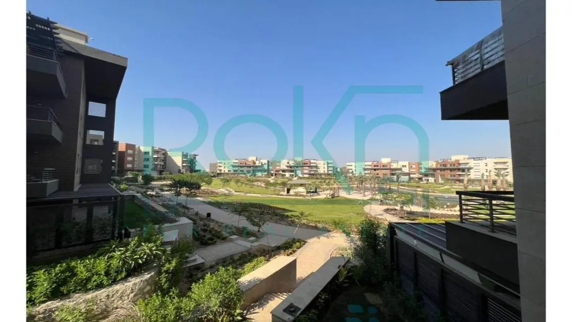 شقة فاخرة تطل على البحيرة