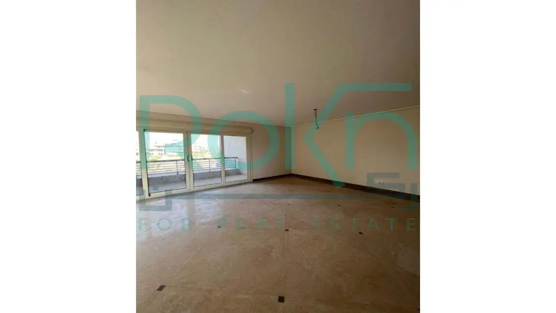 شقة فاخرة تطل على البحيرة