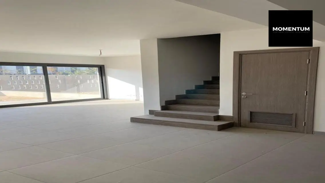 Apartment for Sale in Dunya with 1200 sqm