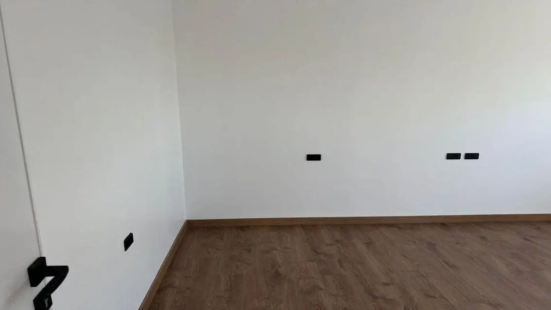 Apartment 1442 m² with security guard and stunning view
