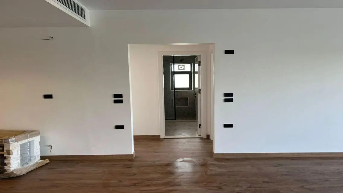 Apartment 1442 m² with security guard and stunning view