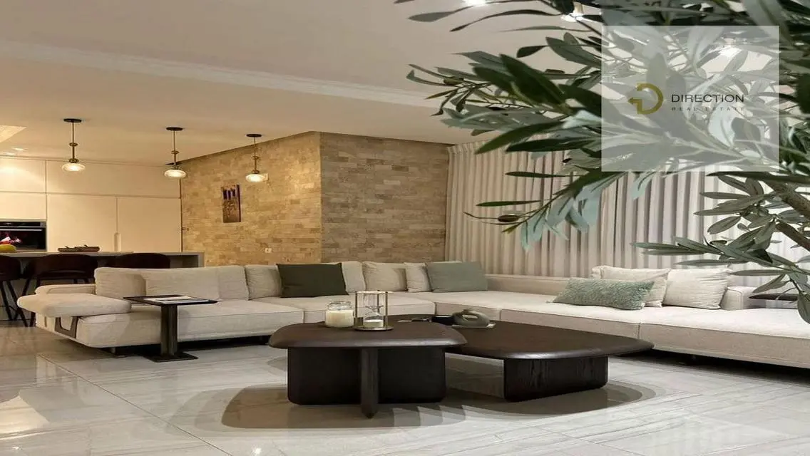 Stunning Villa for Sale with Private Garden