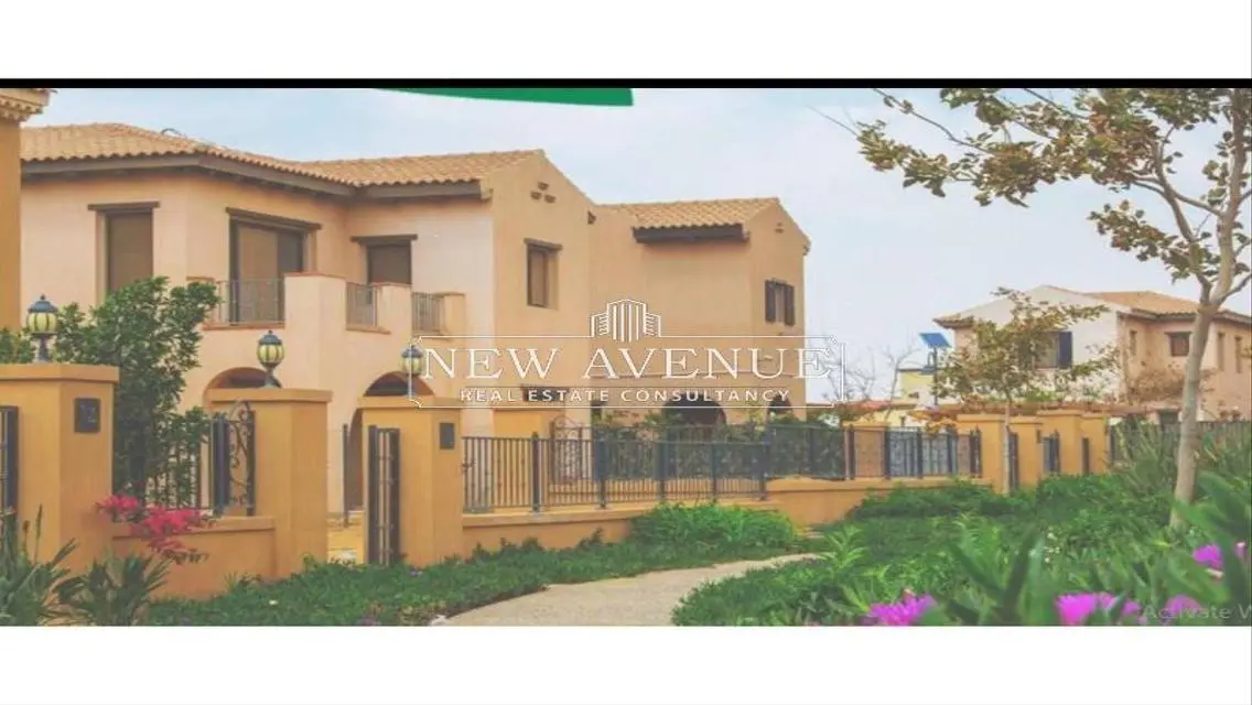 Luxurious Villa for Sale with Spacious Area in Prime Location