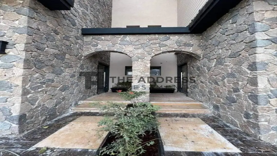 Luxury Apartment at The MarQ AUC 15 with Amenities Galore
