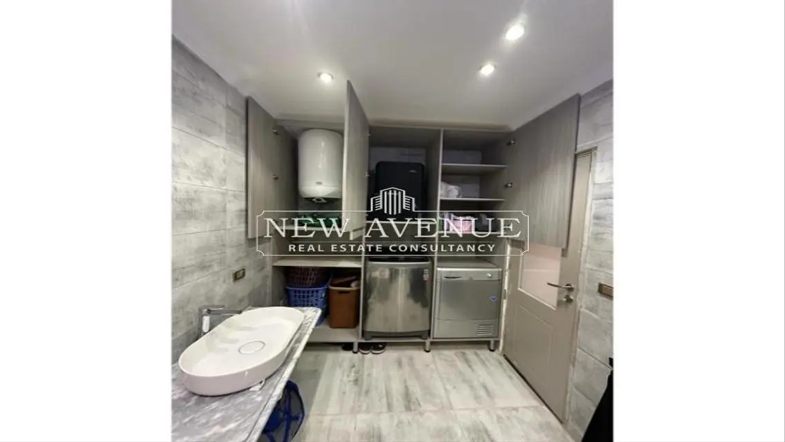Stunning House for Sale with Modern Amenities
