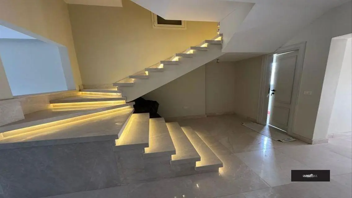 Luxury Villa for Sale with Private Garden and Multiple Amenities