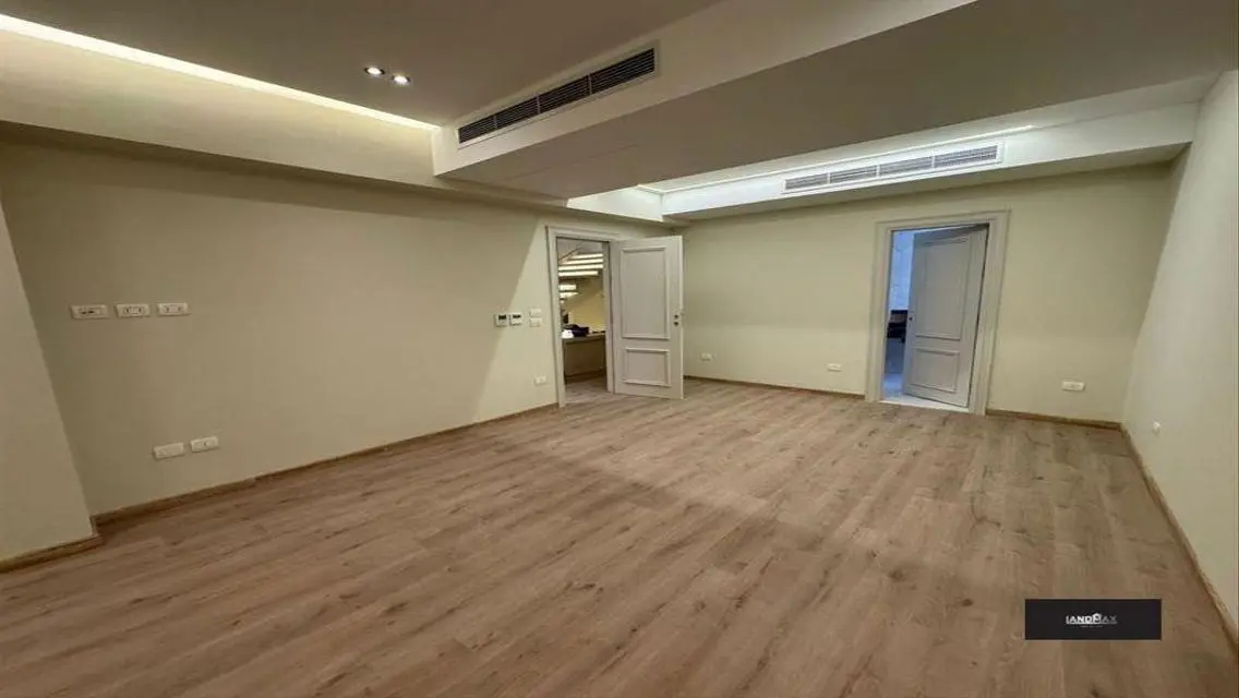 Luxury Villa for Sale with Private Garden and Multiple Amenities