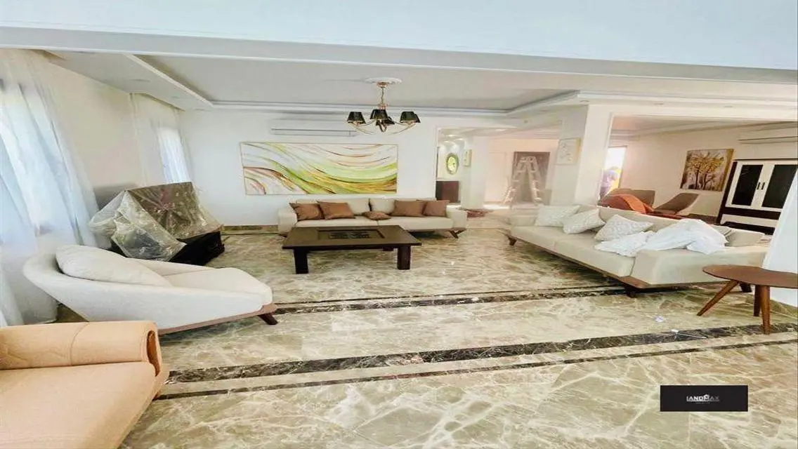 Stunning Villa for Sale with Modern Design