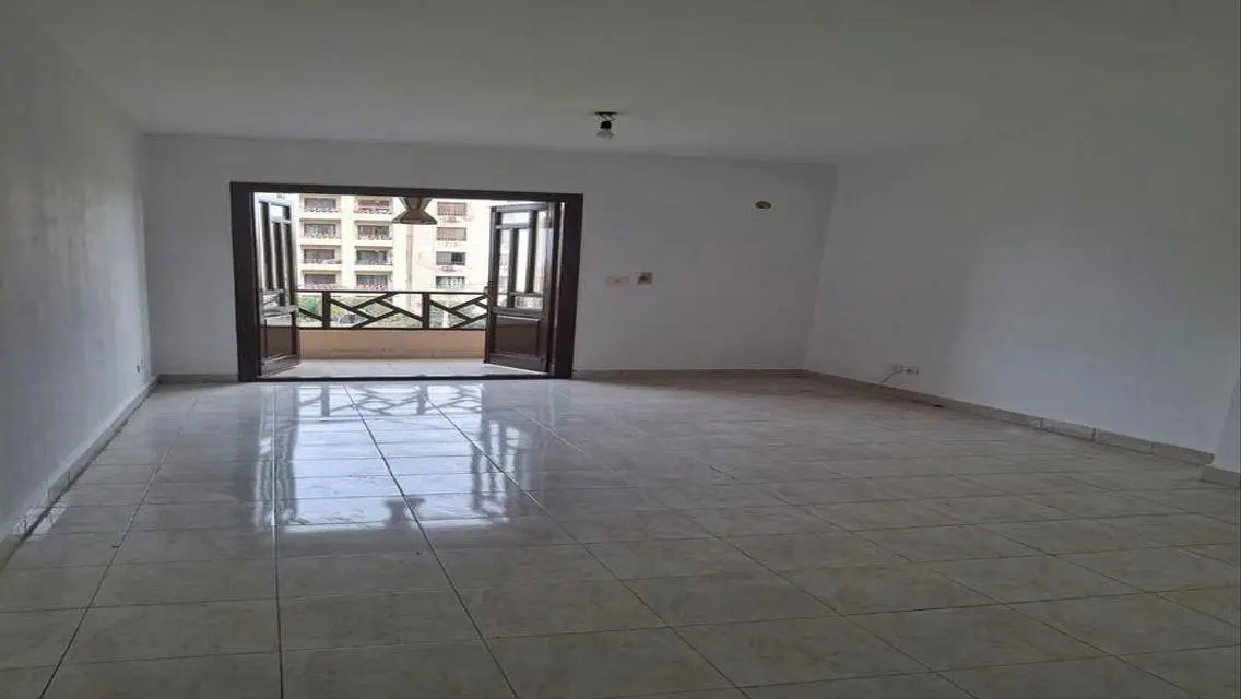 شقة فاخرة للإيجار بسعر 14000 جنيه