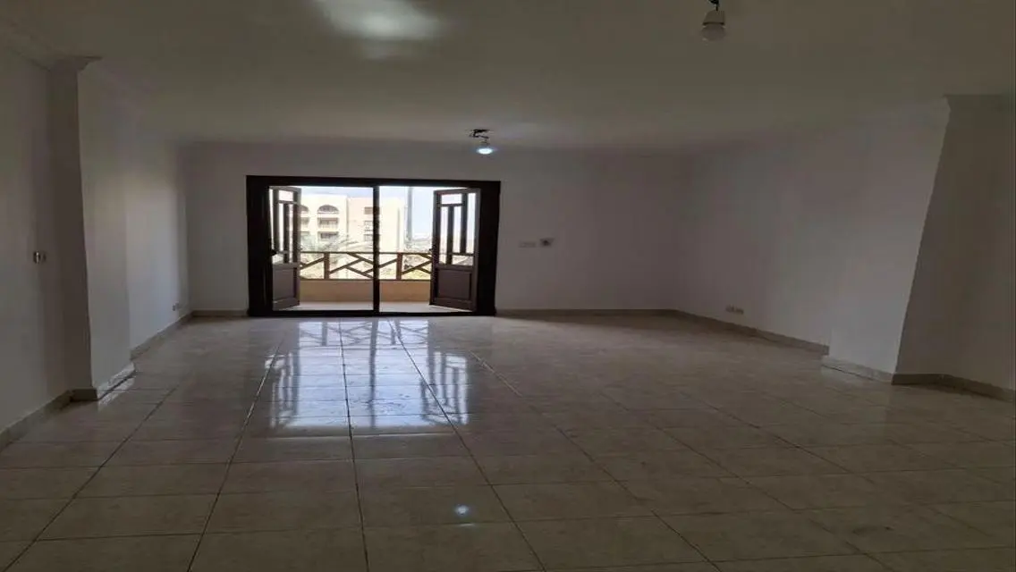 شقة فاخرة للإيجار بسعر 14000 جنيه