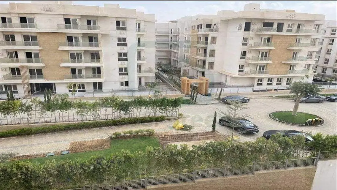 فيلا فاخرة في ICity مع جميع المميزات