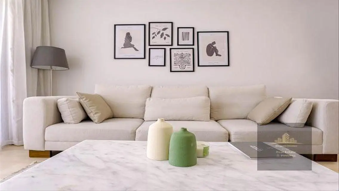 Modern Apartment in the Heart with Luxury Features