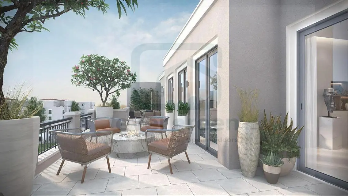 Luxurious Home in Village West with Unique Design - 4 Bedrooms