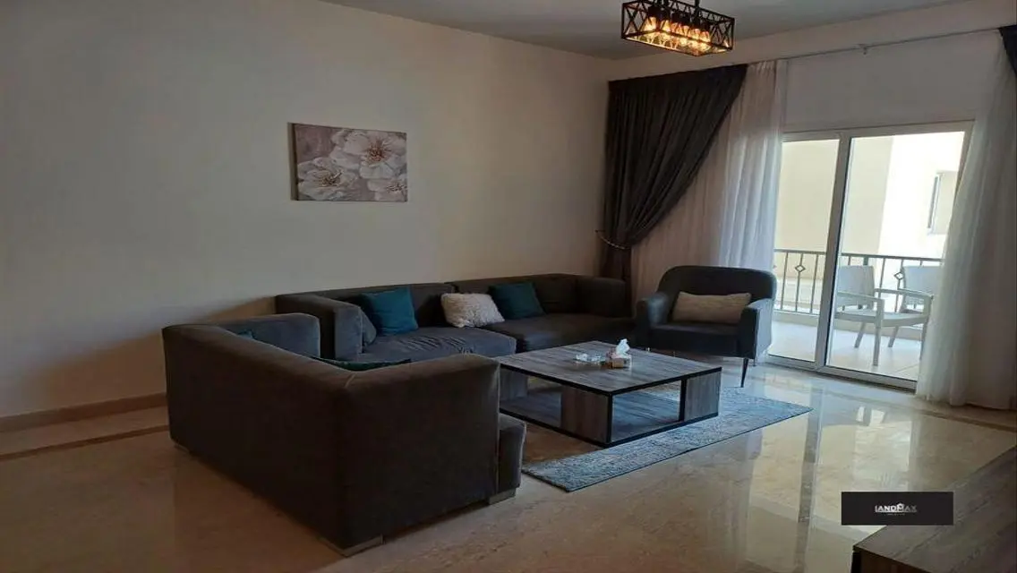 Stunning Villa for Sale at 80,000 EGP - Unique Features
