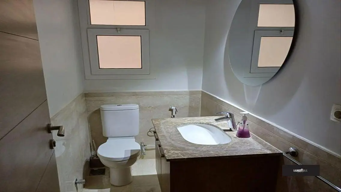 Stunning Villa for Sale at 80,000 EGP - Unique Features